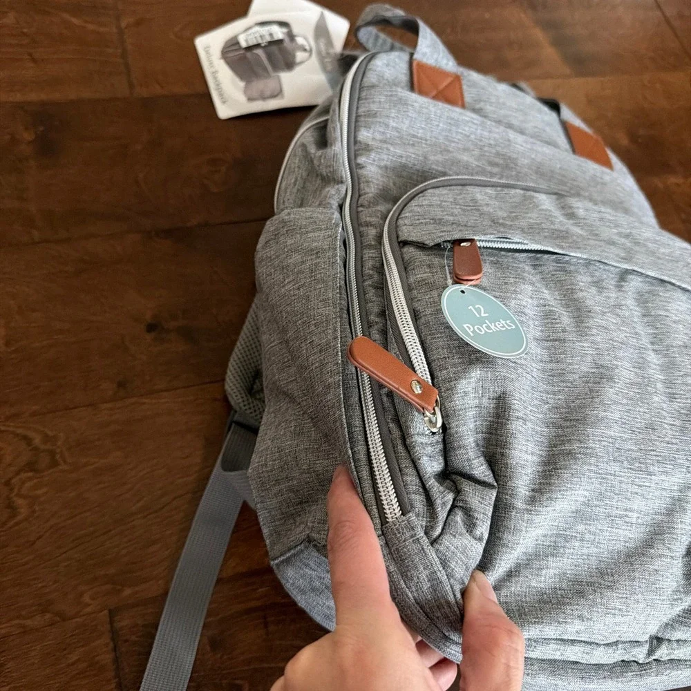 Trend Lab Deluxe Diaper Backpack‎ Grey 12 Pockets Insulated Wipe Pocket